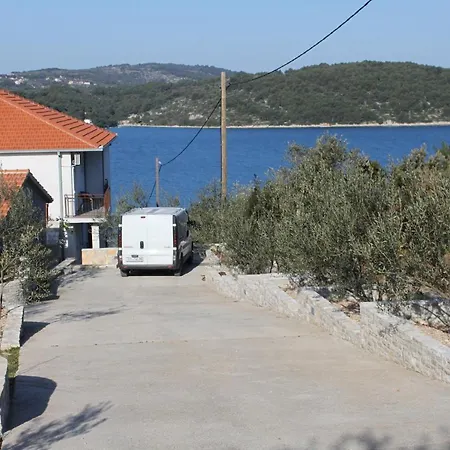By The Sea Necujam, Solta - 8647 Grohote