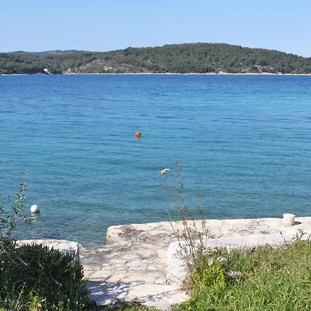 Appartement By The Sea Necujam, Solta - 8647